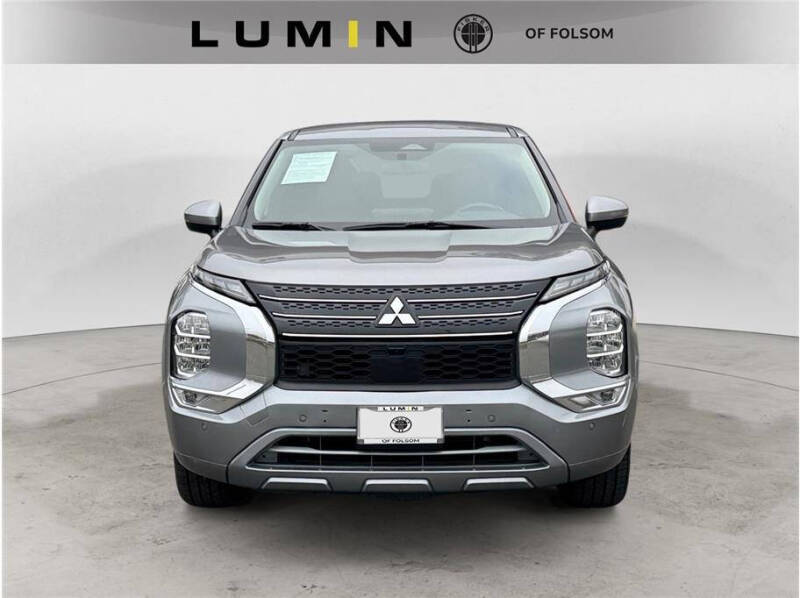 2024 Mitsubishi Outlander