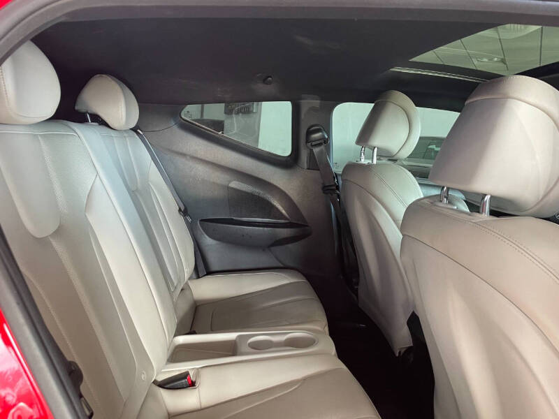 2019 Hyundai Veloster Turbo R-Spec