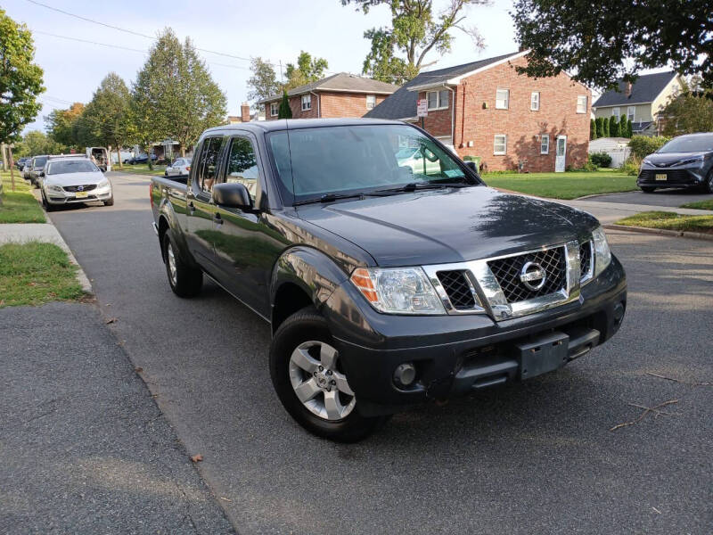 2012 Nissan Frontier SV's photo