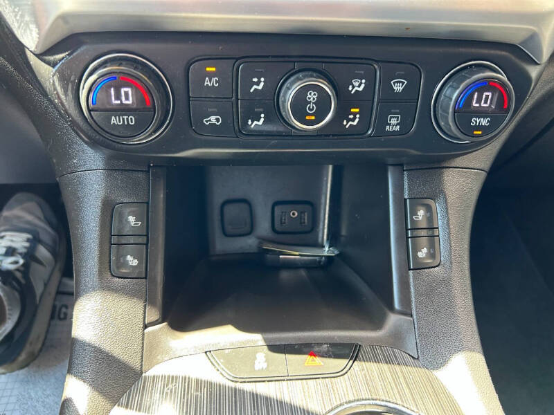 2017 GMC Acadia SLT-1