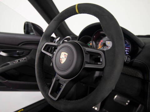 2023 Porsche 718 Cayman GT4 RS