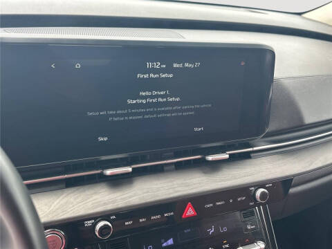 2023 Kia Carnival SX