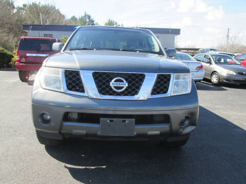 2006 Nissan Pathfinder for sale at Olde Mill Motors in Angier NC