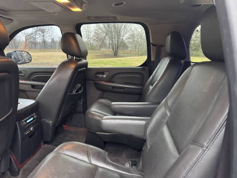 2013 Cadillac Escalade ESV Luxury