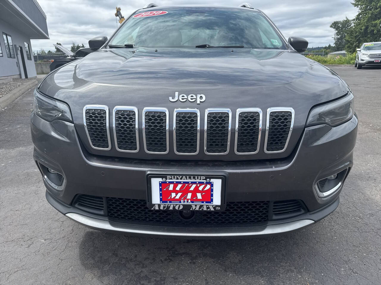 used 2020 Jeep Cherokee car, priced at $19,499