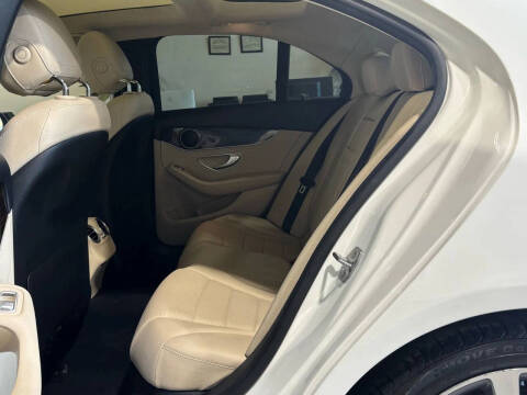 2017 Mercedes-Benz C-Class