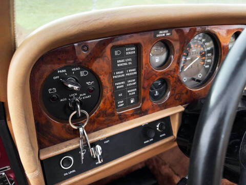 1985 Rolls-Royce Corniche