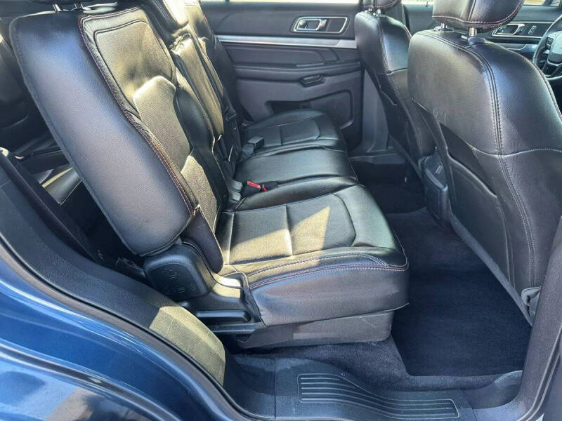 2018 Ford Explorer Sport