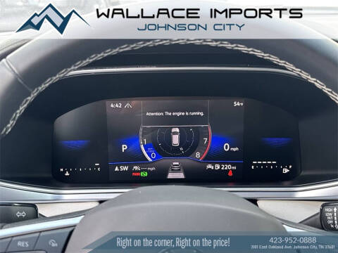 2025 Volkswagen Taos SE 4Motion