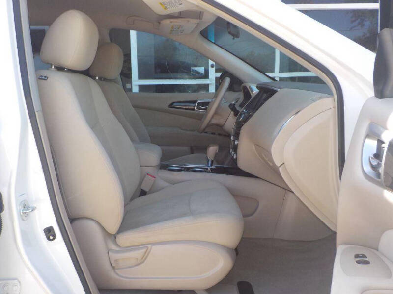 2013 Nissan Pathfinder