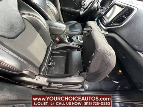 2017 Jeep Cherokee Trailhawk