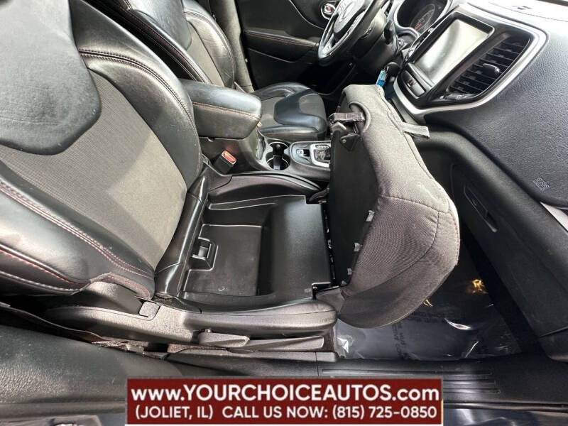 2017 Jeep Cherokee Trailhawk