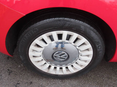 2013 Volkswagen Beetle