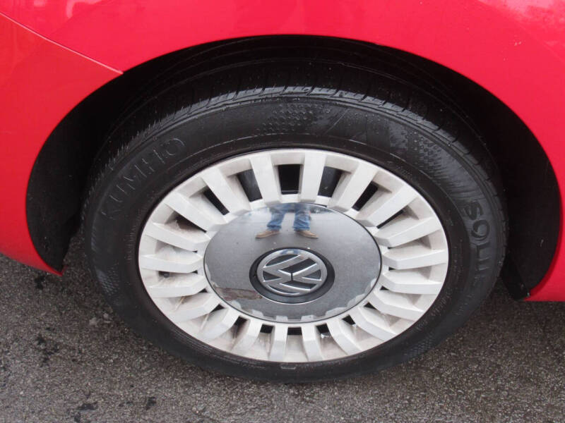 2013 Volkswagen Beetle