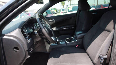 2013 Dodge Charger SE