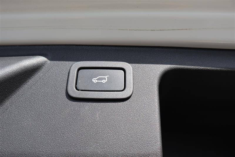 2018 Land Rover Discovery Sport HSE