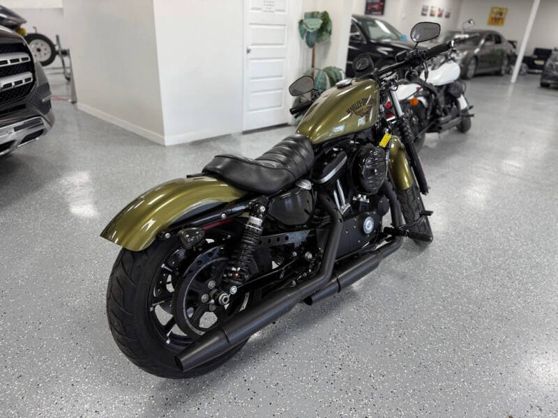 2016 Harley-Davidson IRON 8