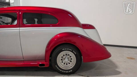 1937 Nash Lafayette