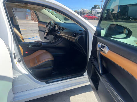 2014 Lexus CT 200h