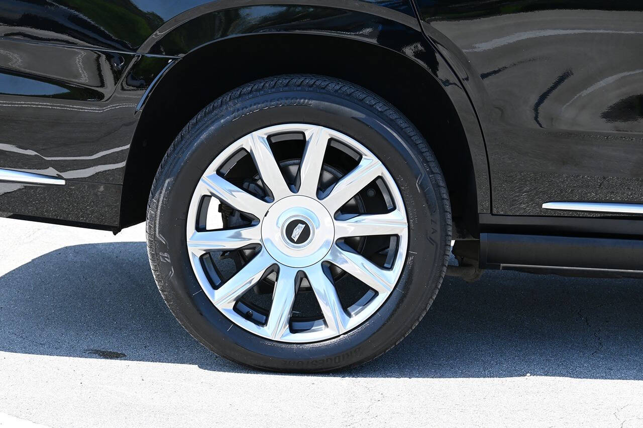 2022 Cadillac Escalade 12