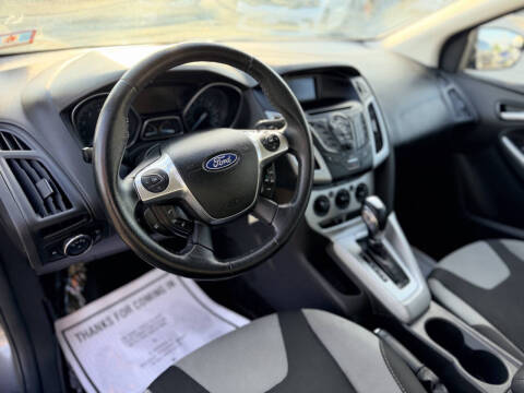 2012 Ford Focus SE