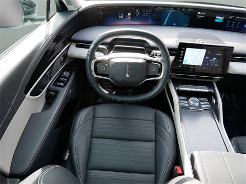 2024 Lincoln Nautilus Reserve