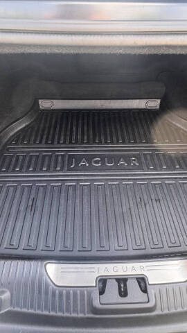 2013 Jaguar XJ