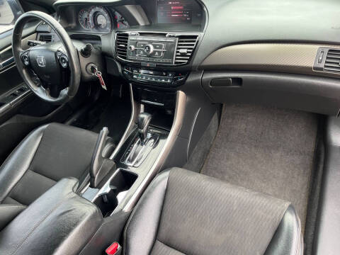 2017 Honda Accord Sport