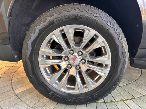 2021 GMC Yukon XL SLT