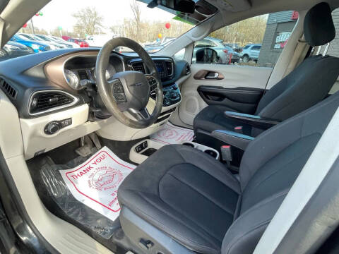 2019 Chrysler Pacifica Touring