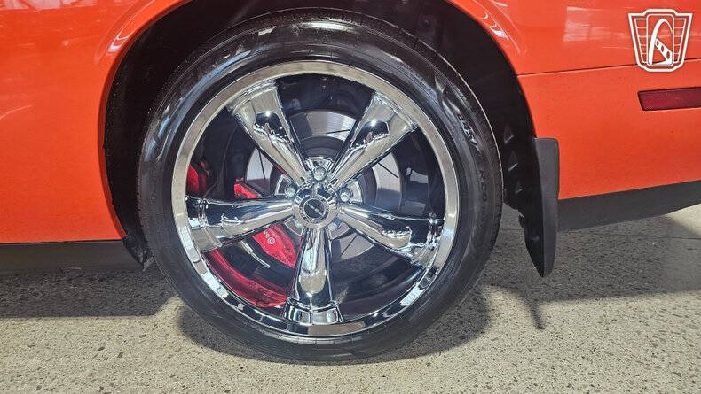 2009 Dodge Challenger SRT8