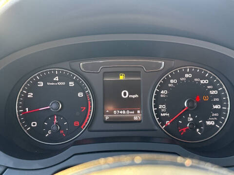 2017 Audi Q3 2.0T Premium