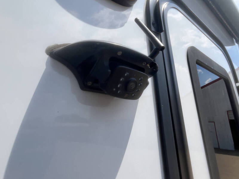 2020 Palomino BACKPACK EDITION