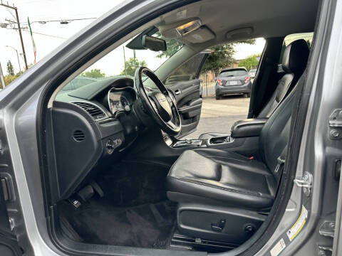 2018 Chrysler 300 Limited