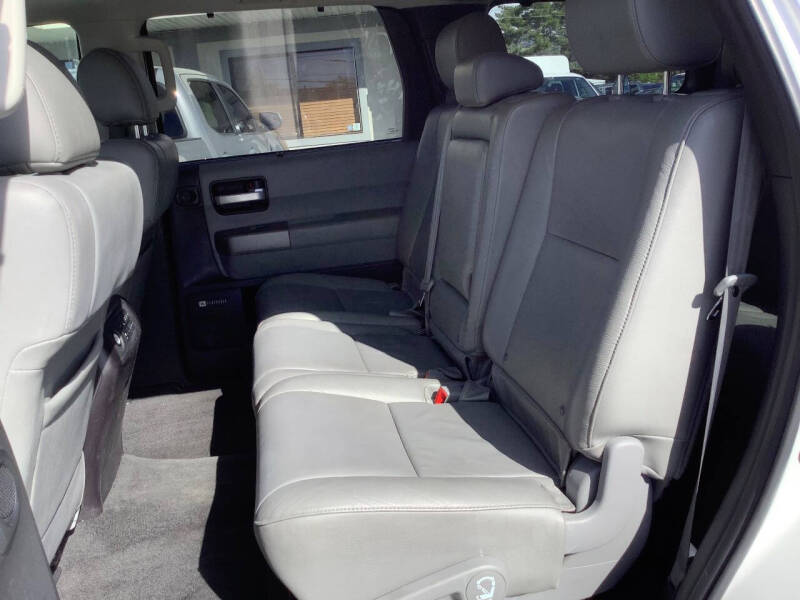 2015 Toyota Sequoia Limited