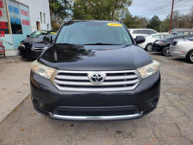 2011 Toyota Highlander for sale at DAGO'S AUTO SALES LLC in Dalton, GA