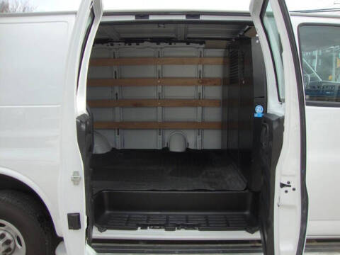 2024 GMC Savana 2500