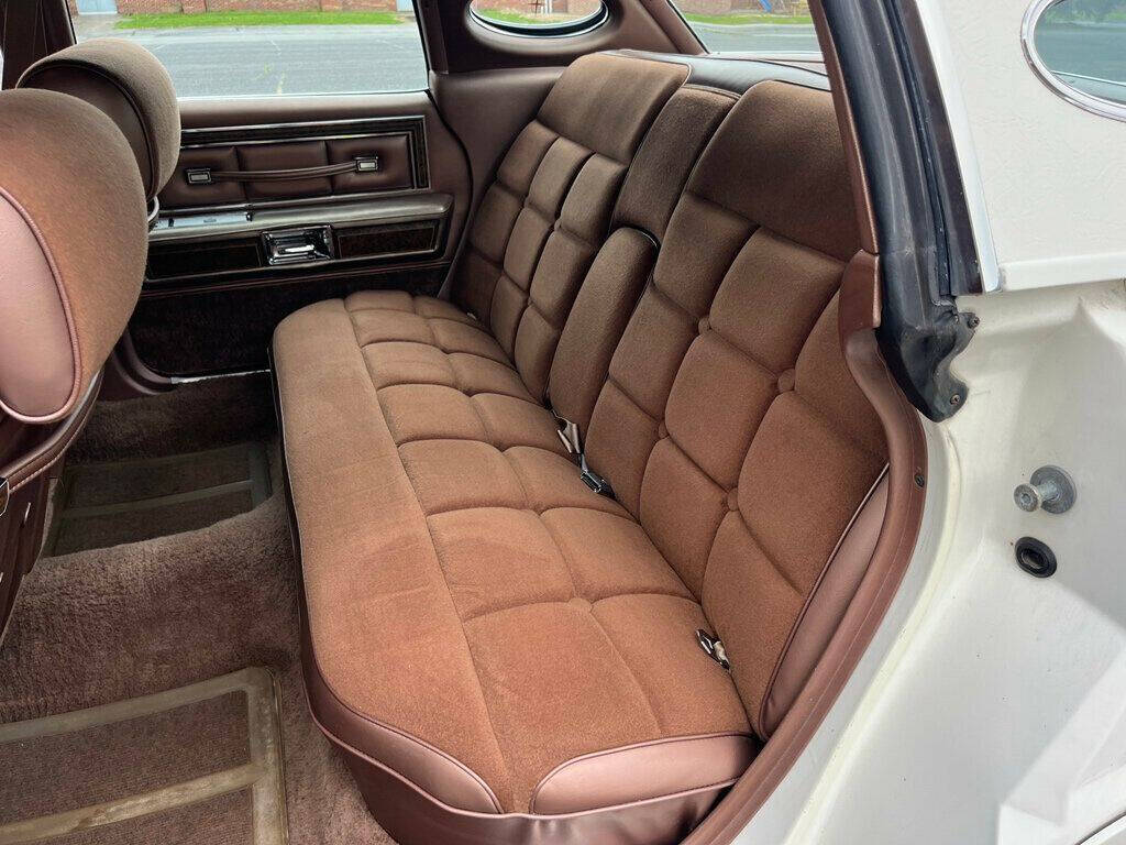 1976 Lincoln Continental 54