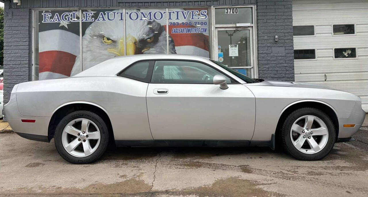 Silver 2010 Dodge Challenger SE SE 2dr Coupe 2