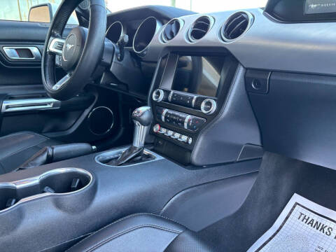 2022 Ford Mustang EcoBoost Premium