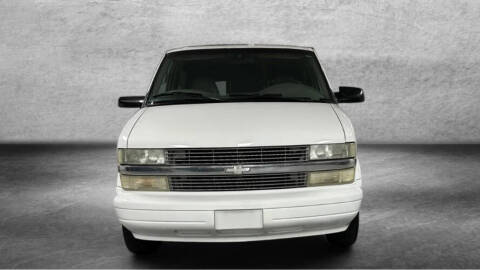 2002 Chevrolet Astro LS