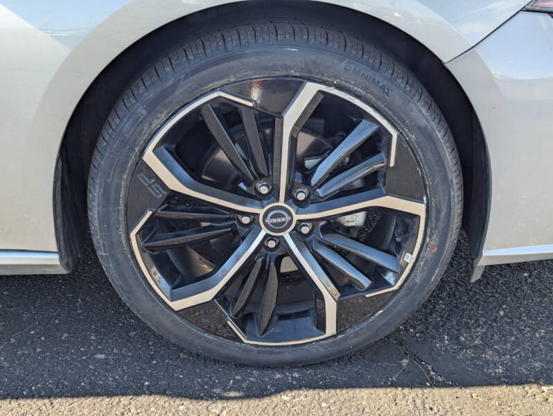 2023 Nissan Altima 2.5 SR