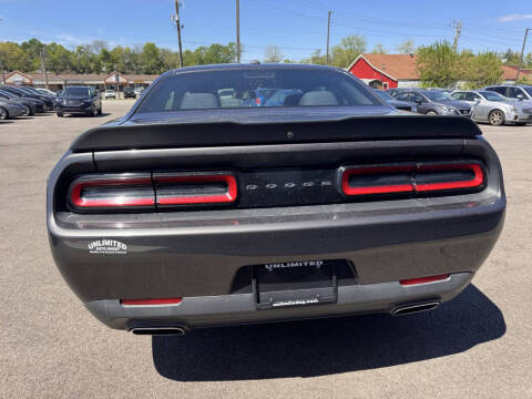 2016 Dodge Challenger SXT