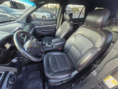 2017 Ford Explorer Sport