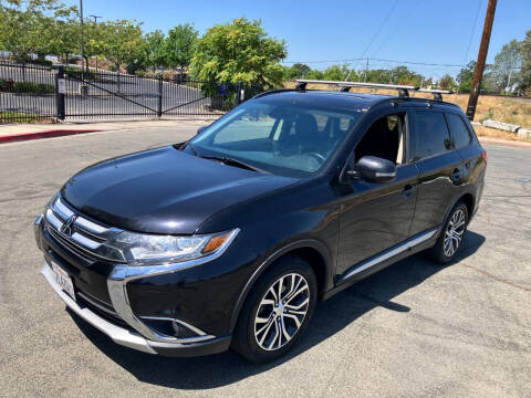 2016 Mitsubishi Outlander SE