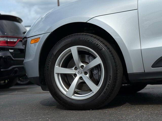2017 Porsche Macan