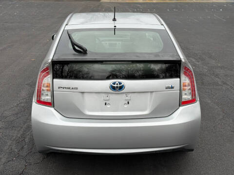 2012 Toyota Prius Two