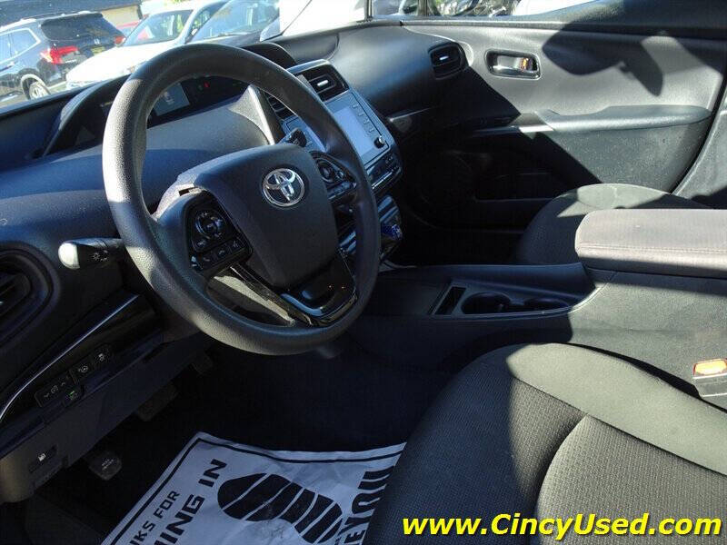 2020 Toyota Prius LE AWD-e