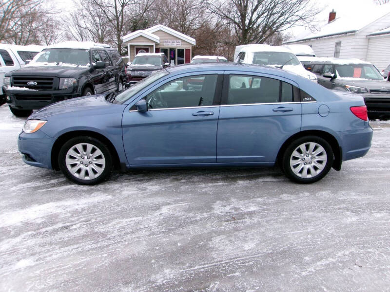 2011 Chrysler 200 LX