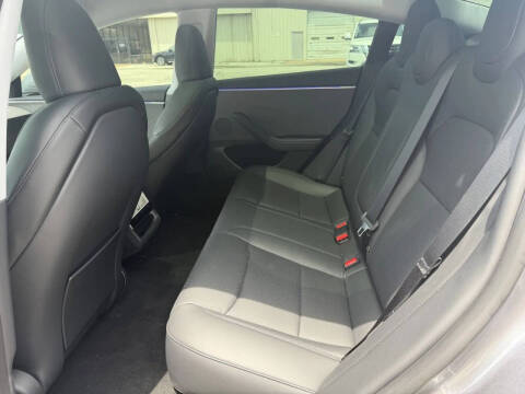 2025 Tesla Model 3 Long Range